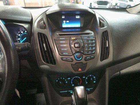 Used 2017 Ford Transit Connect XL image 15