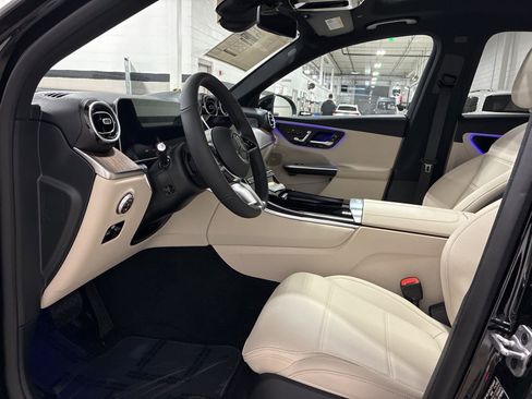 New 2026 Mercedes-Benz GLC 300 4MATIC image 7