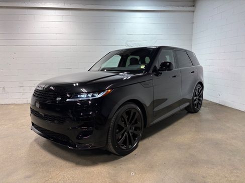 New 2026 Land Rover Range Rover Sport Dynamic SE AWD/4WD image 1