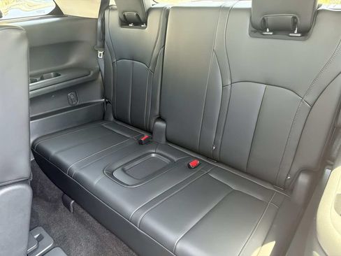 Certified 2026 INFINITI QX60 Luxe w/ Cargo Package FWD image 13