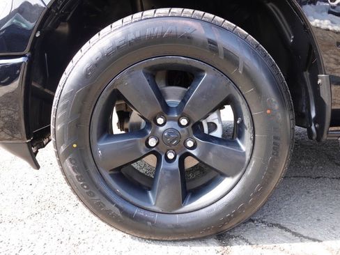 Used 2022 RAM 1500 Classic SLT w/ Electronics Convenience Group image 62