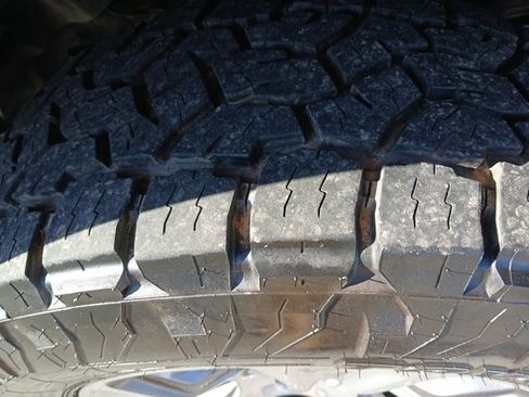 Used 2020 RAM 1500 Laramie image 60