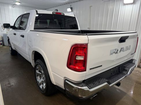 Used 2026 RAM 1500 Big Horn AWD/4WD image 5