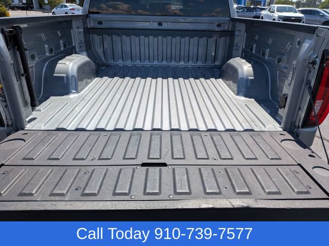 Used 2025 GMC Sierra 1500 SLT AWD/4WD image 33