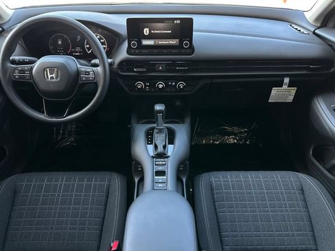 Certified 2025 Honda HR-V LX image 14