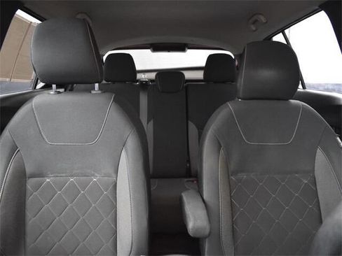 Used 2019 Nissan Kicks SV image 20