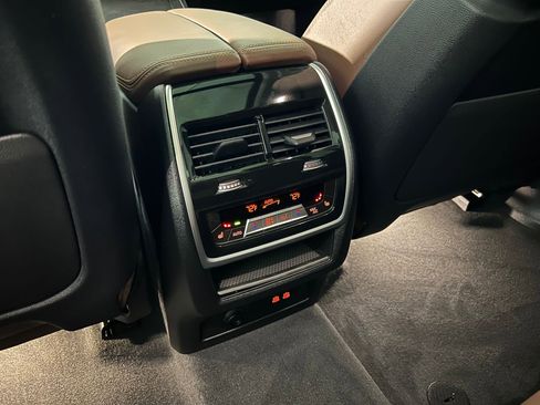 New 2026 BMW X7 xDrive40i w/ Executive Package AWD/4WD image 36