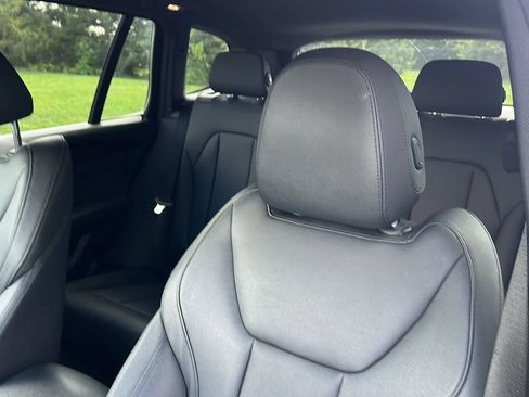 Used 2018 BMW X3 xDrive30i w/ Convenience Package AWD/4WD image 11