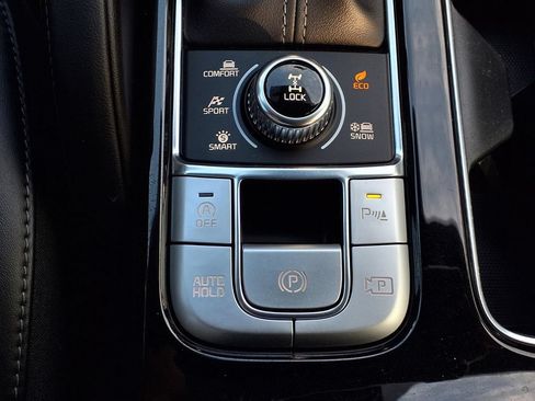 Used 2024 Kia Telluride SX Prestige X-Line AWD/4WD image 8