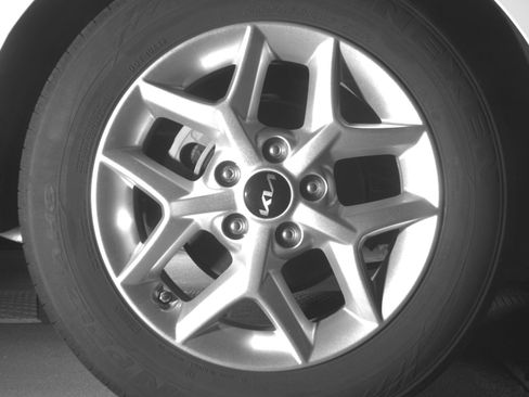 Used 2025 Kia Soul LX w/ LX Technology Package FWD image 15