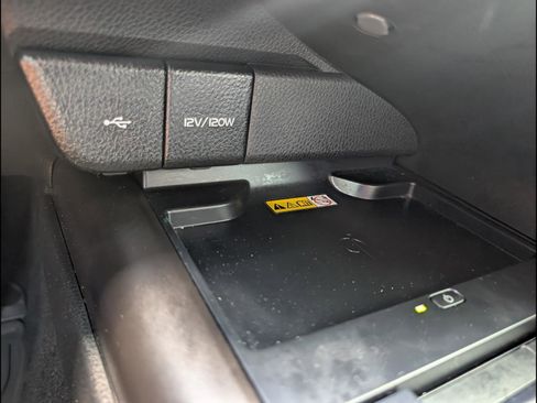 Used 2022 Toyota Camry XSE w/ Navigation Package FWD image 14