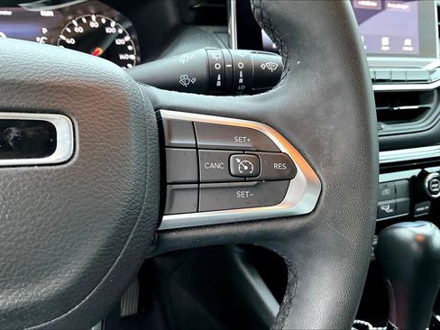 Used 2023 Jeep Compass Altitude image 21