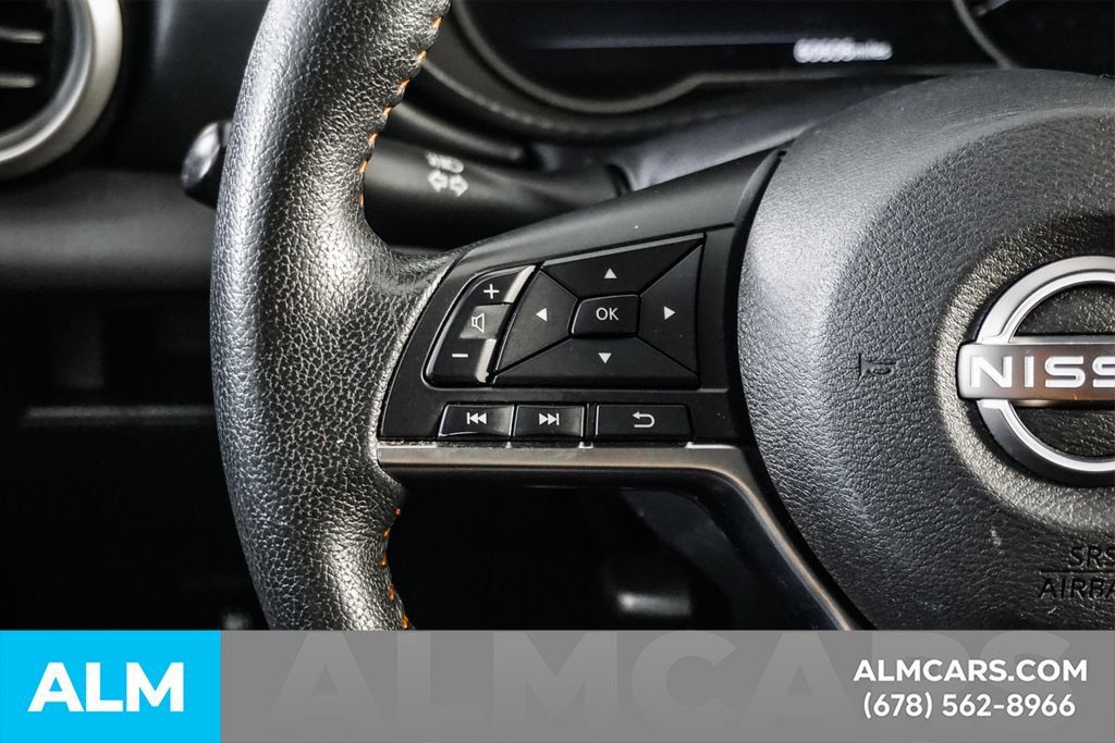 Used 2024 Nissan Versa SR FWD image 26