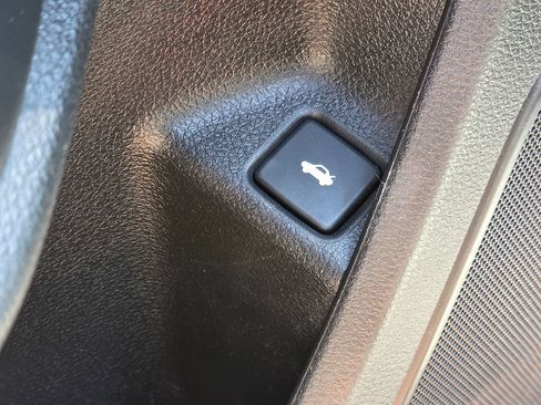 Used 2019 Honda Civic LX image 27