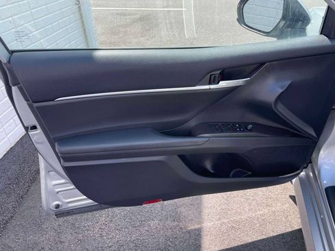 Used 2023 Toyota Camry LE AWD/4WD image 16