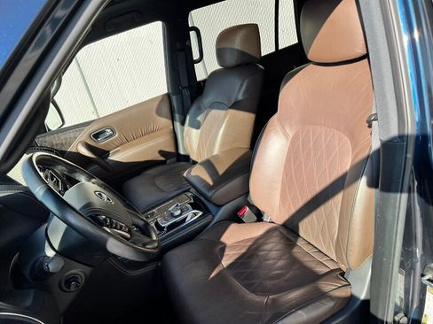 Used 2023 Nissan Armada Platinum w/ Captain's Chairs Package image 19