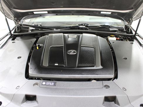 Used 2018 Lexus LS 500 LS 500 w/ Luxury Package image 40