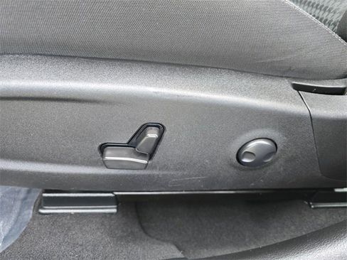 Used 2023 Dodge Charger GT image 19