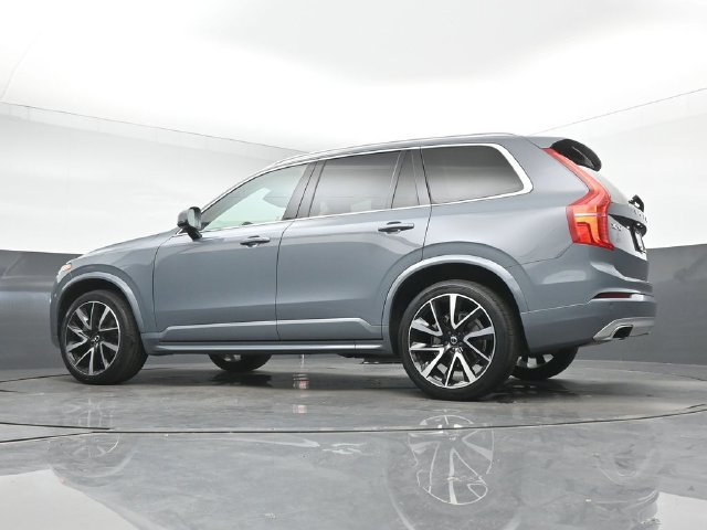 Used 2021 Volvo XC90 T6 Momentum w/ Climate Package AWD/4WD image 38
