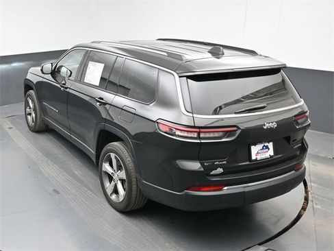 Used 2022 Jeep Grand Cherokee L Limited image 42