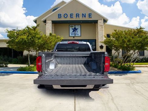Used 2022 Chevrolet Colorado W/T w/ Custom Special Edition AWD/4WD image 6