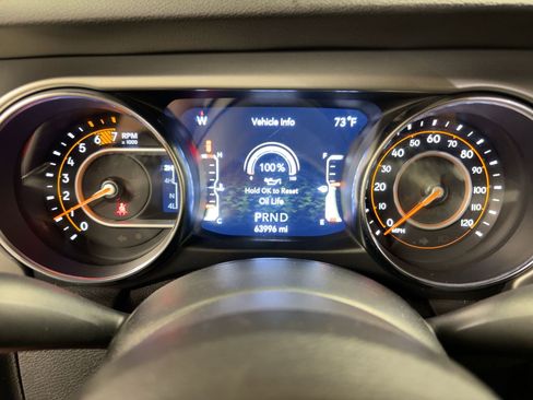 Used 2021 Jeep Wrangler Unlimited Sport image 18