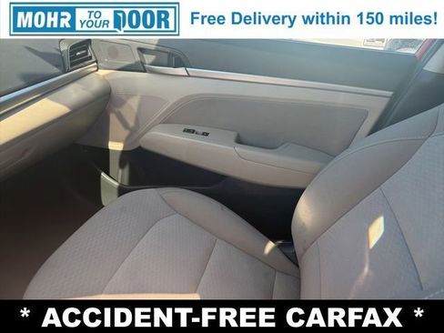 Used 2019 Hyundai Elantra SEL image 24