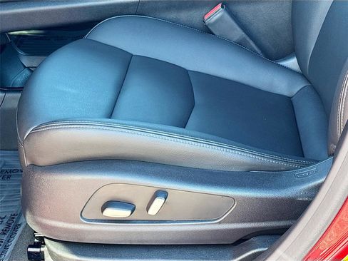 Used 2021 Cadillac XT6 Luxury image 22