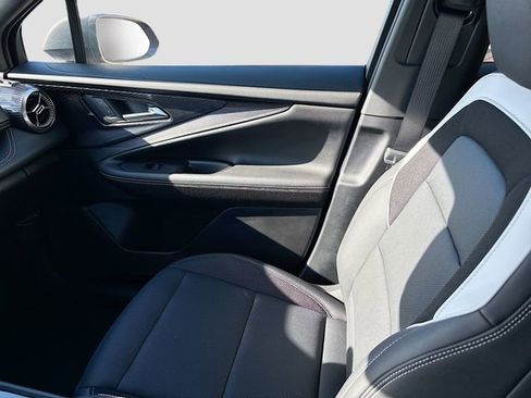 New 2024 Chevrolet Blazer EV LT image 27