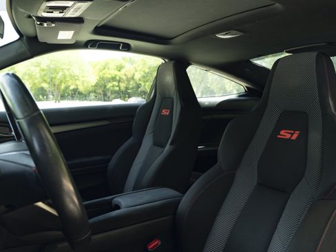 Certified 2019 Honda Civic Si image 17