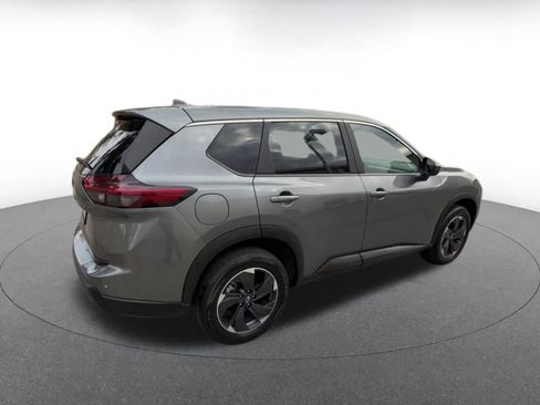 Used 2025 Nissan Rogue SV FWD image 15