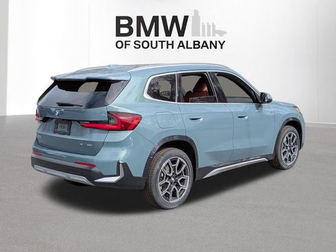 New 2026 BMW X1 xDrive28i w/ Convenience Package AWD/4WD image 5