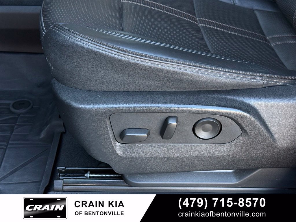 Used 2024 Chevrolet Silverado 2500 High Country w/ High Country Premium Package AWD/4WD image 11
