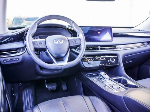 Certified 2023 INFINITI QX60 Pure image 11