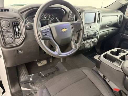 Used 2024 Chevrolet Silverado 1500 Custom image 15