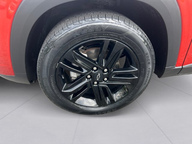 Used 2024 Chevrolet Trax ACTIV w/ Driver Confidence Package FWD image 9
