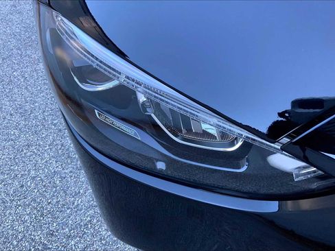 New 2025 Mercedes-Benz C 300 4MATIC Sedan image 15