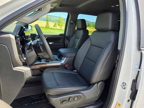 New 2026 Chevrolet Silverado 1500 RST w/ RST All Star Premium Package AWD/4WD image 11