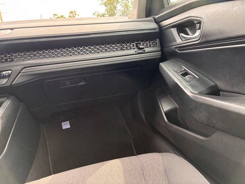 Used 2024 Honda Accord EX image 37