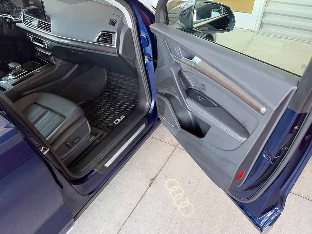 Used 2024 Audi Q5 2.0T Premium Plus w/ Premium Plus Package AWD/4WD image 15