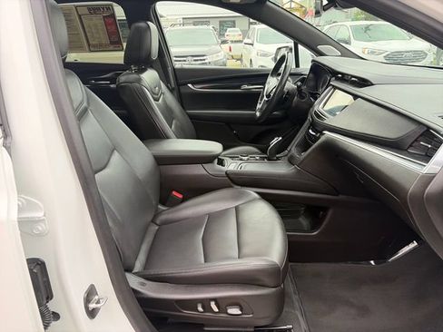 Used 2023 Cadillac XT5 Premium Luxury AWD/4WD image 24