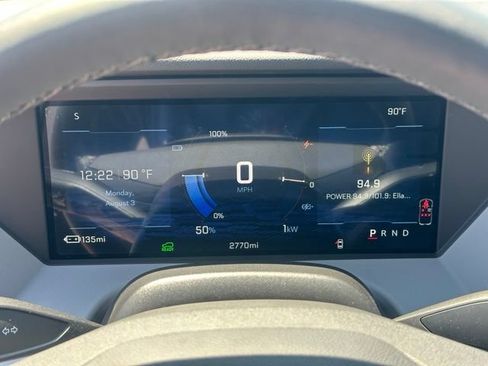 Certified 2027 Chevrolet Bolt RS w/ Technology Package FWD image 20