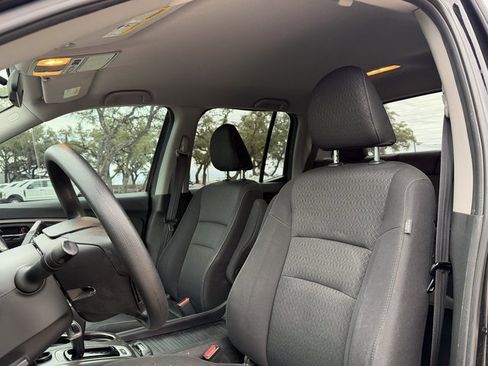 Used 2019 Honda Ridgeline Sport image 7