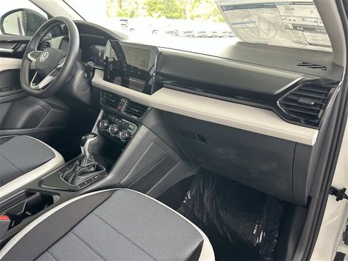 New 2026 Volkswagen Taos S image 35