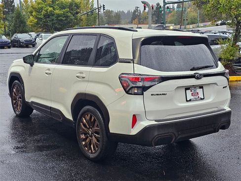 Used 2025 Subaru Forester Sport w/ Popular Package #1 image 5