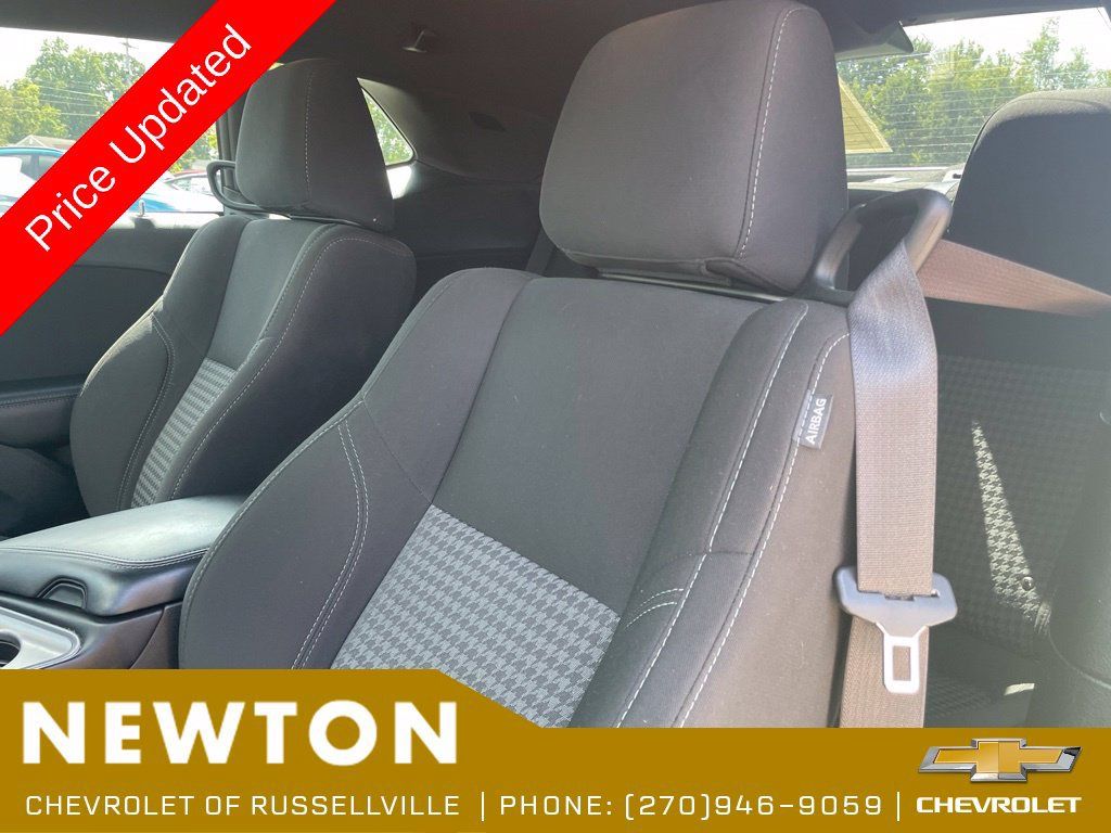Used 2023 Dodge Challenger SXT w/ Blacktop Package RWD image 5