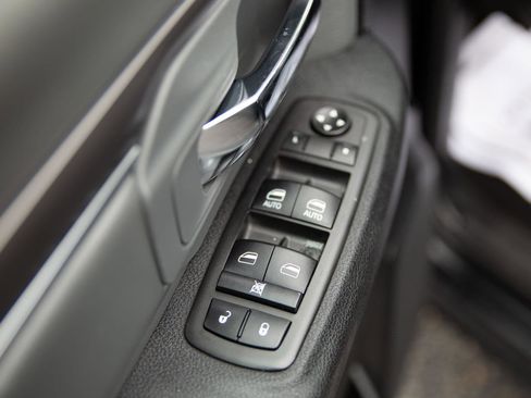 Used 2023 RAM 1500 Classic SLT w/ Trailer & Traction Group image 19