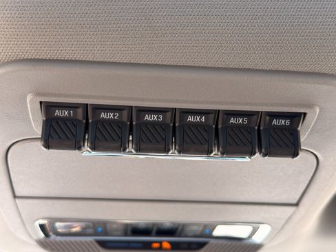 Used 2026 Ford F350 Lariat AWD/4WD image 34