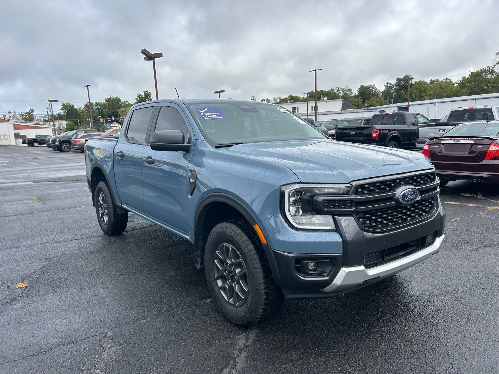 Used 2025 Ford Ranger XLT w/ Trailer Tow Package AWD/4WD image 3