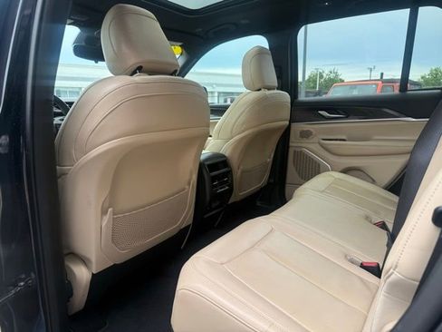 Used 2022 Jeep Grand Cherokee Limited 4xe AWD/4WD image 16